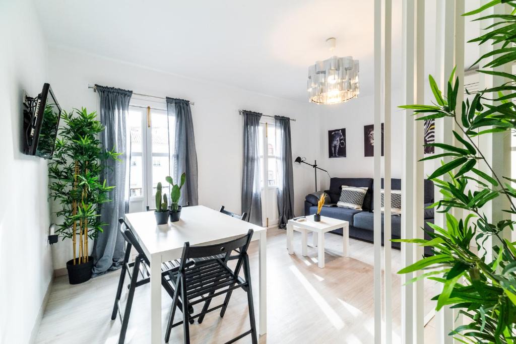 Centro - Sagrario Apartment | Precioso apartamento con parking en Granada