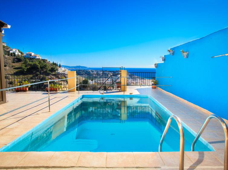 Almunecar Apartment | Rancho Rio Verde