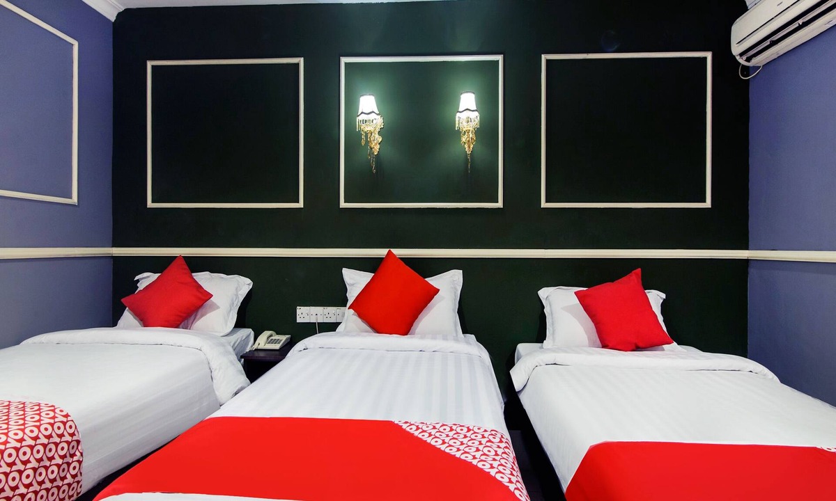 Chinatown Hotel | Super OYO 761 City Hotel