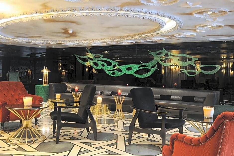 Gumussuyu Mahallesi Hotel | Taxim Hill Hotel