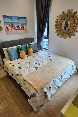 Pudu Apartment | The Pineapple Jr Suite with Gorgeous Pools