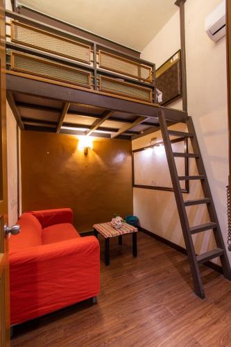 Chinatown Hostel | Travel Hub Highstreet