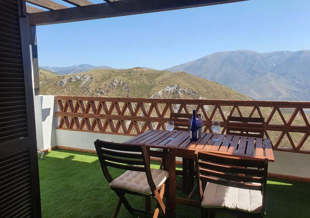 Soportujar Apartment | tuGuest Carataunas Apartment Alpujarra