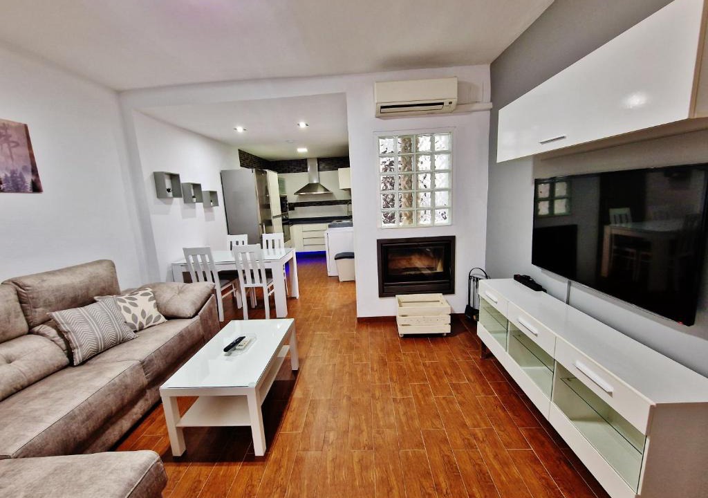 Velez de Benaudalla House | VELEZ NAZARI CARLOTA Y ALEXIS