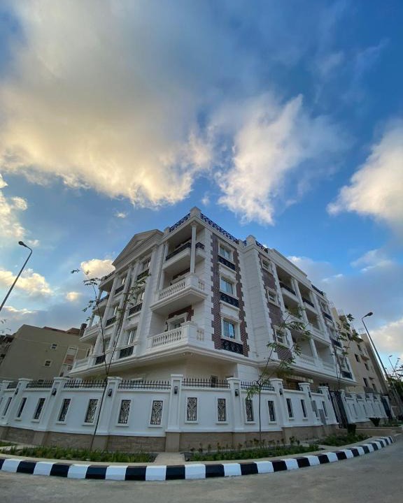 New Cairo Hostel | White Palace