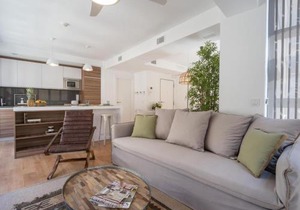 Chezmoihomes Plaza Nueva Deluxe