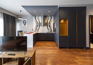 Classy, quality furnished residence-7/24 security