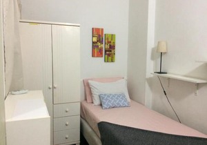 Cozy Little Room at Suria Kipark Damansara Apartment with Single Bed and a Foldable Mattress