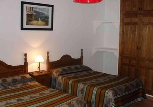 Rural Accommodation El Romero for 6 people