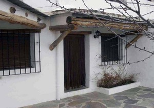 Rural Accommodation El Romero for 6 people