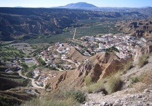 Self catering Cuevas del sol for 4 people