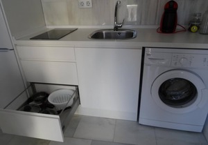 Spacious and modern Apartment with free parking in the heart of Granada 3
