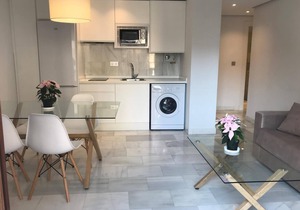 Spacious and modern Apartment with free parking in the heart of Granada 6