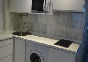 Spacious and modern Apartment with free parking in the heart of Granada 7
