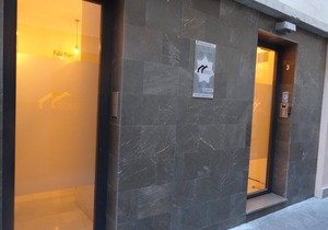 Spacious and modern Apartment with free parking in the heart of Granada 8