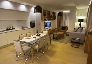 The Leos Residence