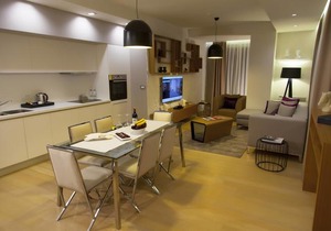 The Leos Residence