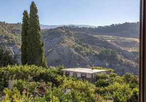 Villa Rural "Parador del Silo" with Mountain View, Pool, Balcony, A/C & Wi-Fi