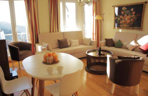 Pradollano Apartment | 100 m² Apartment ∙ 3 bedrooms ∙ 11 guests