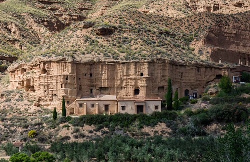 Purullena House | 100 m² House ∙ 2 bedrooms ∙ 6 guests