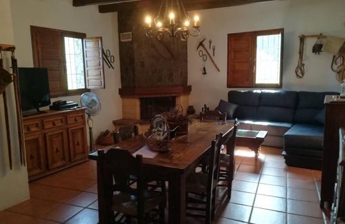 Carataunas House | 100 m² House ∙ 3 bedrooms ∙ 6 guests