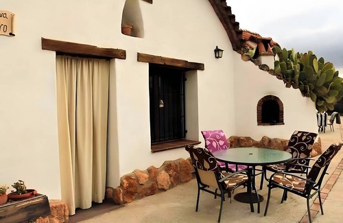 Guadix House | 100 m² House ∙ 3 bedrooms ∙ 8 guests
