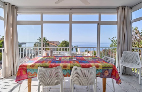 Salobrena Villa | 109 m² Villa ∙ 3 bedrooms ∙ 6 guests