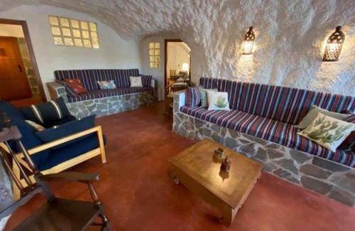 Baza House | 110 m² House ∙ 3 bedrooms ∙ 8 guests