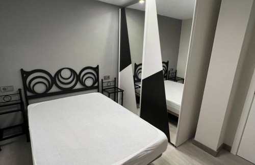 Centro - Sagrario Apartment | 120 m² Apartment ∙ 4 bedrooms ∙ 7 guests