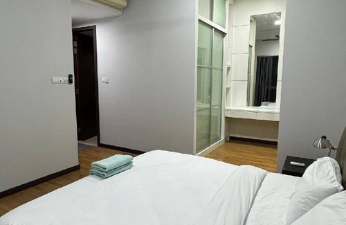 Petaling Jaya Apartment | 120 m² Apartment ∙ 6 guests