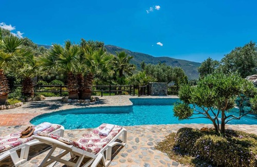 Orgiva House | 120 m² House ∙ 3 bedrooms ∙ 6 guests