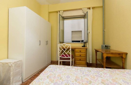 Granada City Center Resort | 120 m² Private room ∙ 1 bedroom ∙ 1 guest