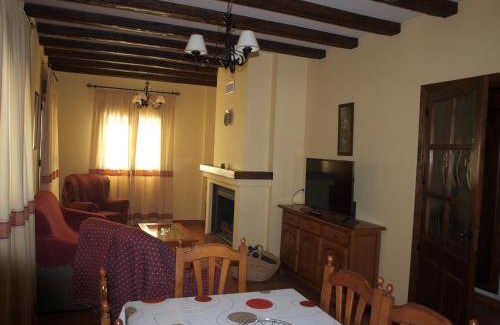 Berchules House | 128 m² House ∙ 3 bedrooms ∙ 7 guests