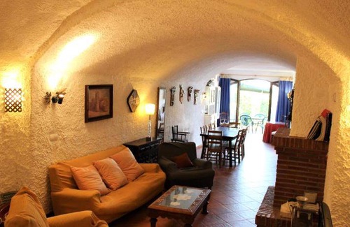 Cortes y Graena Apartment | 130 m² Apartment ∙ 4 bedrooms ∙ 8 guests
