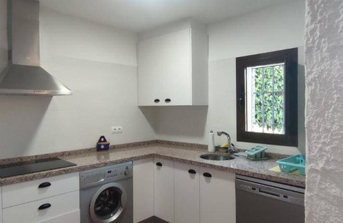 Cortes y Graena Apartment | 130 m² Apartment ∙ 4 bedrooms ∙ 8 guests