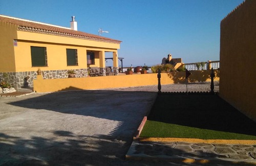 Itrabo House | 130 m² House ∙ 3 bedrooms ∙ 6 guests