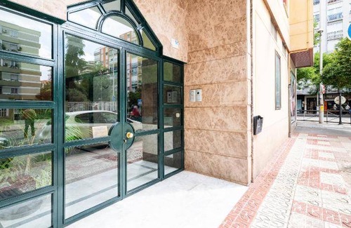 Figares Apartment | 140 m² Apartment ∙ 4 bedrooms ∙ 8 guests