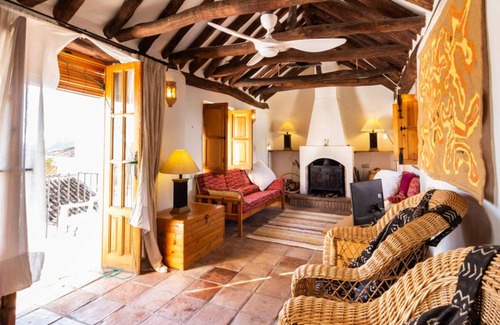 Albunuelas Villa | 146 m² Villa ∙ 4 bedrooms ∙ 8 guests