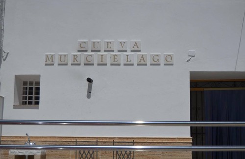 Cuevas del Campo House | 150 m² House ∙ 3 bedrooms ∙ 7 guests