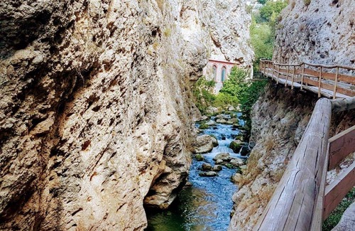 Cuevas del Campo House | 150 m² House ∙ 3 bedrooms ∙ 7 guests
