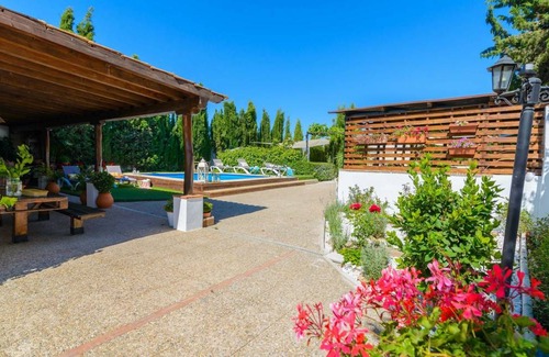 Chauchina House | 150 m² House ∙ 2 bedrooms ∙ 4 guests