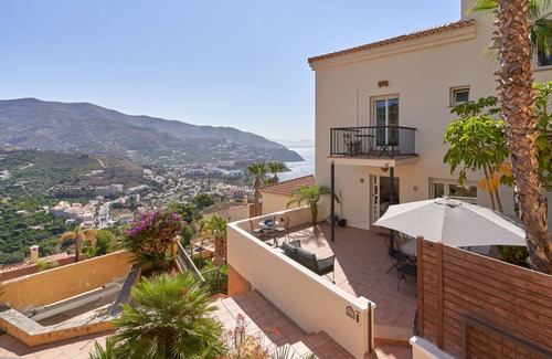 Velilla-Taramay House | 150 m² House ∙ 4 bedrooms ∙ 8 guests