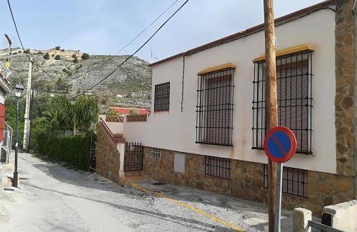 El Pinar House | 150 m² House ∙ 3 bedrooms ∙ 6 guests