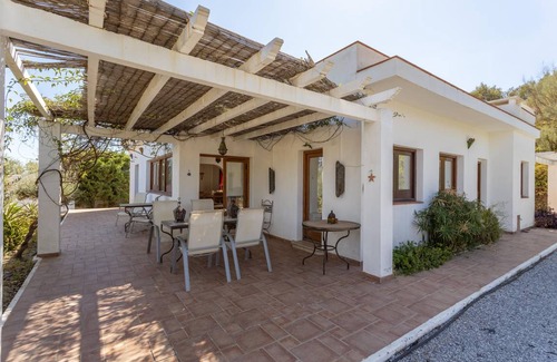 Almunecar House | 150 m² House ∙ 3 bedrooms ∙ 6 guests