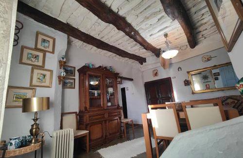 Pitres House | 150 m² House ∙ 4 bedrooms ∙ 12 guests