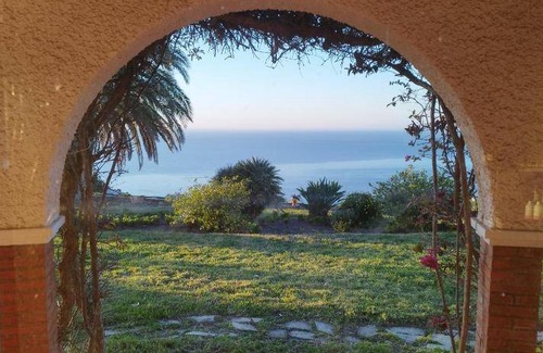 Almunecar Hotel | 16 m² Hotel ∙ 8 guests