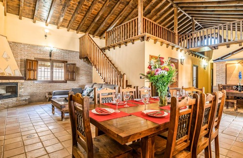 Salar House | 170 m² House ∙ 3 bedrooms ∙ 9 guests