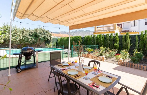 Durcal House | 180 m² House ∙ 5 bedrooms ∙ 10 guests