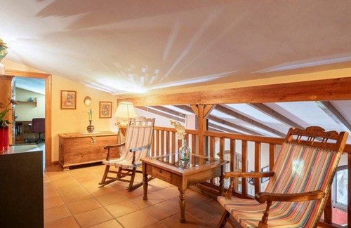 Barrio de la Vega House | 190 m² House ∙ 4 bedrooms ∙ 8 guests