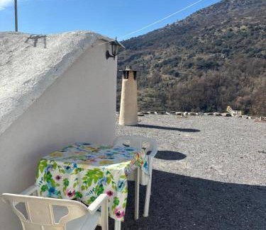 Pampaneira Apartment | 20 m² Apartment ∙ 1 bedroom ∙ 4 guests